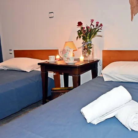 White Villa Pastida